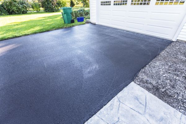 Pavement Sealcoating in Little Elm