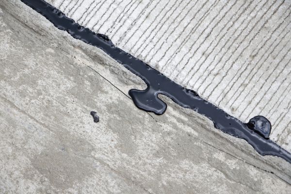 Pavement Crack Sealing in Little Elm