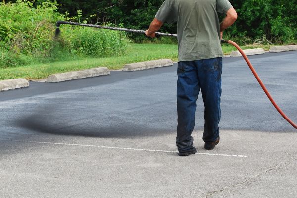 Lot Sealcoating in Little Elm